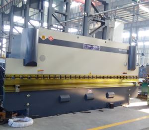 Yawei 6M besar hidrolik tekan brek Mesin