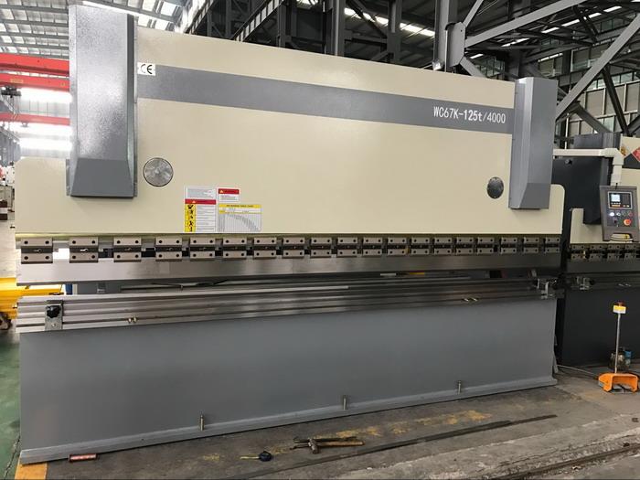 AHYW 125T4M NC Metal Bending Machine.jpg